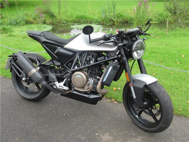 2018 Husqvarna Vitpilen 701 - One Owner - Image 2