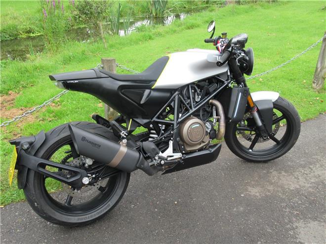 2018 Husqvarna Vitpilen 701 - One Owner - Image 13