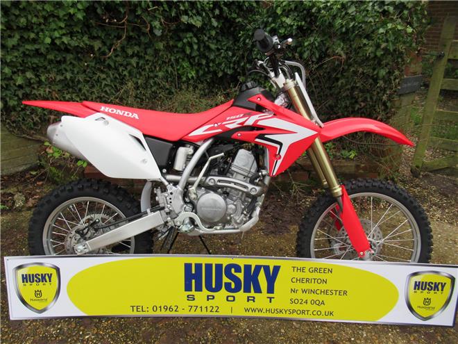 Honda CRF150RB - BRAND NEW! Red, 19/16